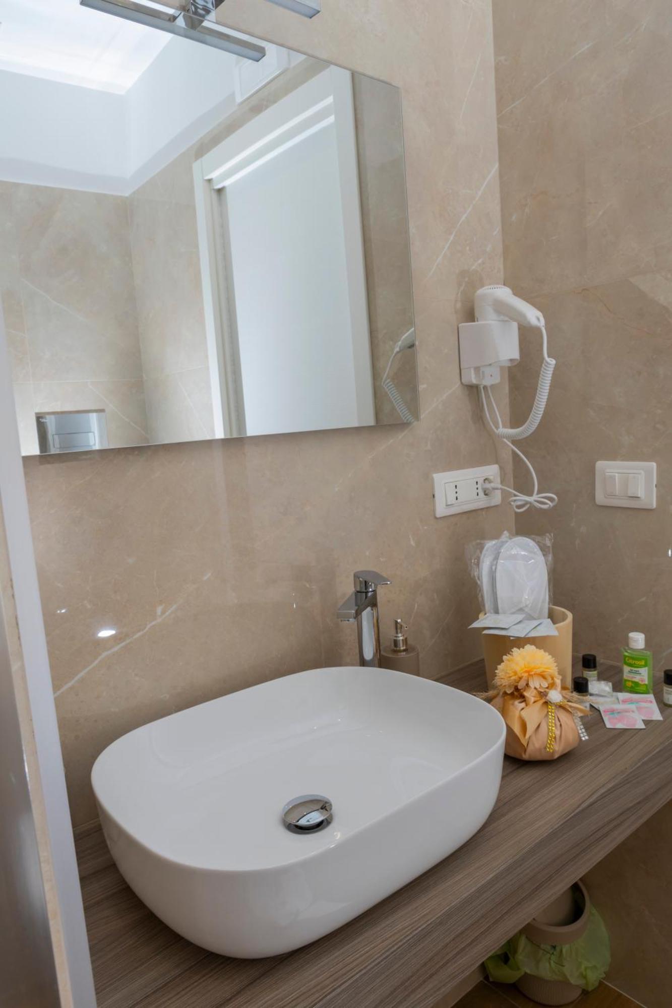 Alleria Rooms Napoli Eksteriør billede