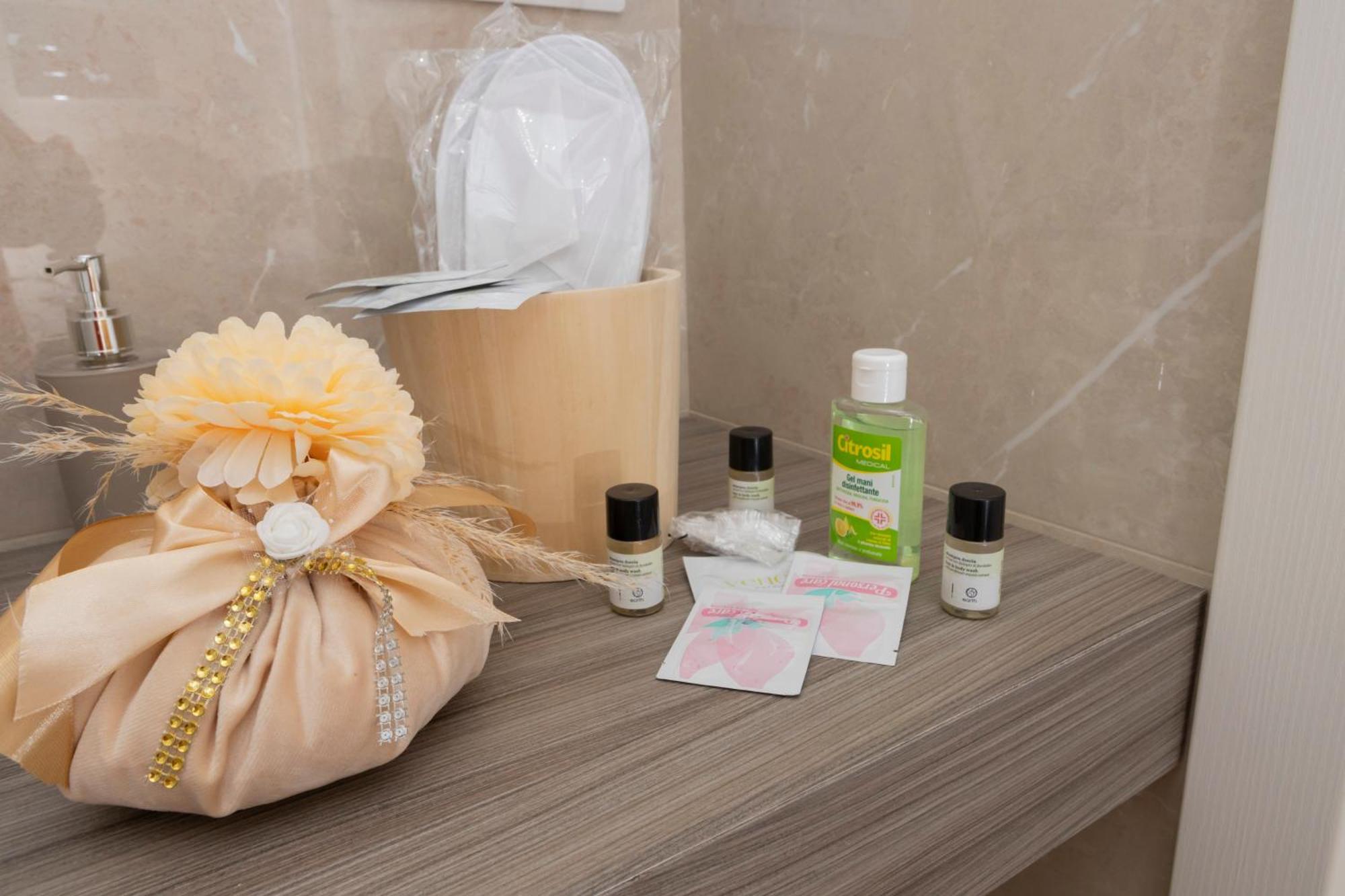 Alleria Rooms Napoli Eksteriør billede