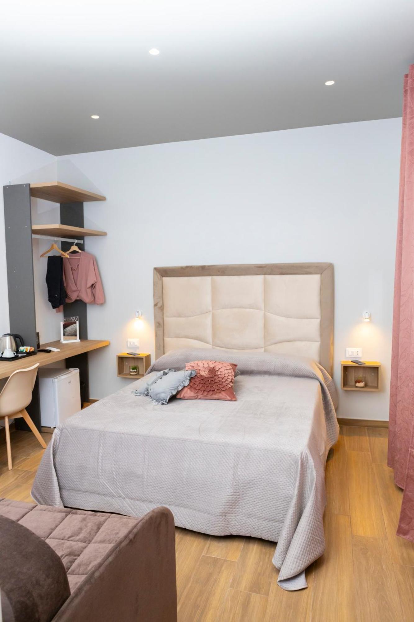Alleria Rooms Napoli Eksteriør billede